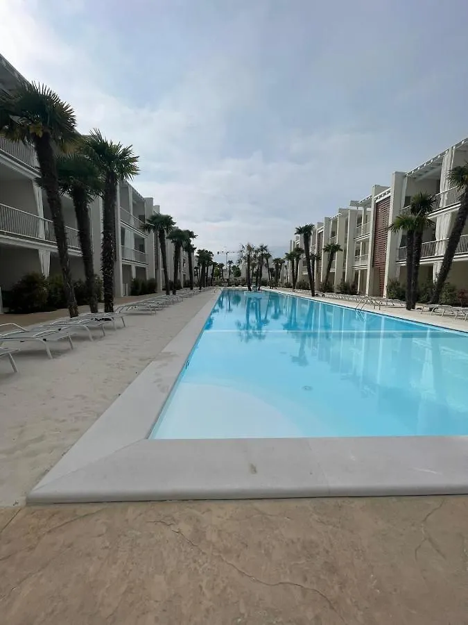 Residence Wave Plus - Solo Per Famiglie - Walterigato Apartments Lido di Jesolo Italy